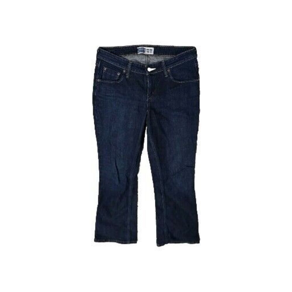 Levi Signature Jeans Size 6 S/c  Low Rise Bootcut Short And Curvy Low Stretch